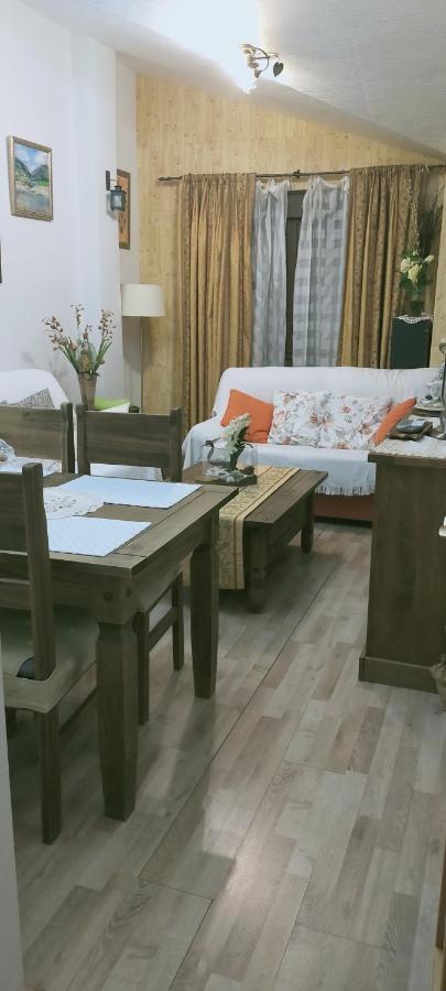 Alborada Apartment Pinos Genil Ngoại thất bức ảnh