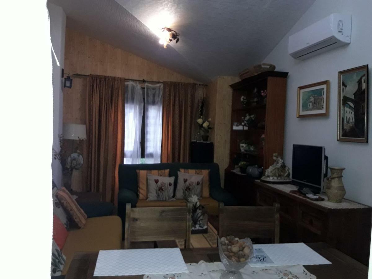 Alborada Apartment Pinos Genil Ngoại thất bức ảnh